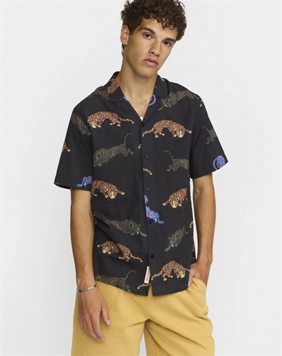 Revolution - Cuban Hemd - Black